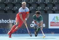Marijne describes Bakker as a complete midfielder
